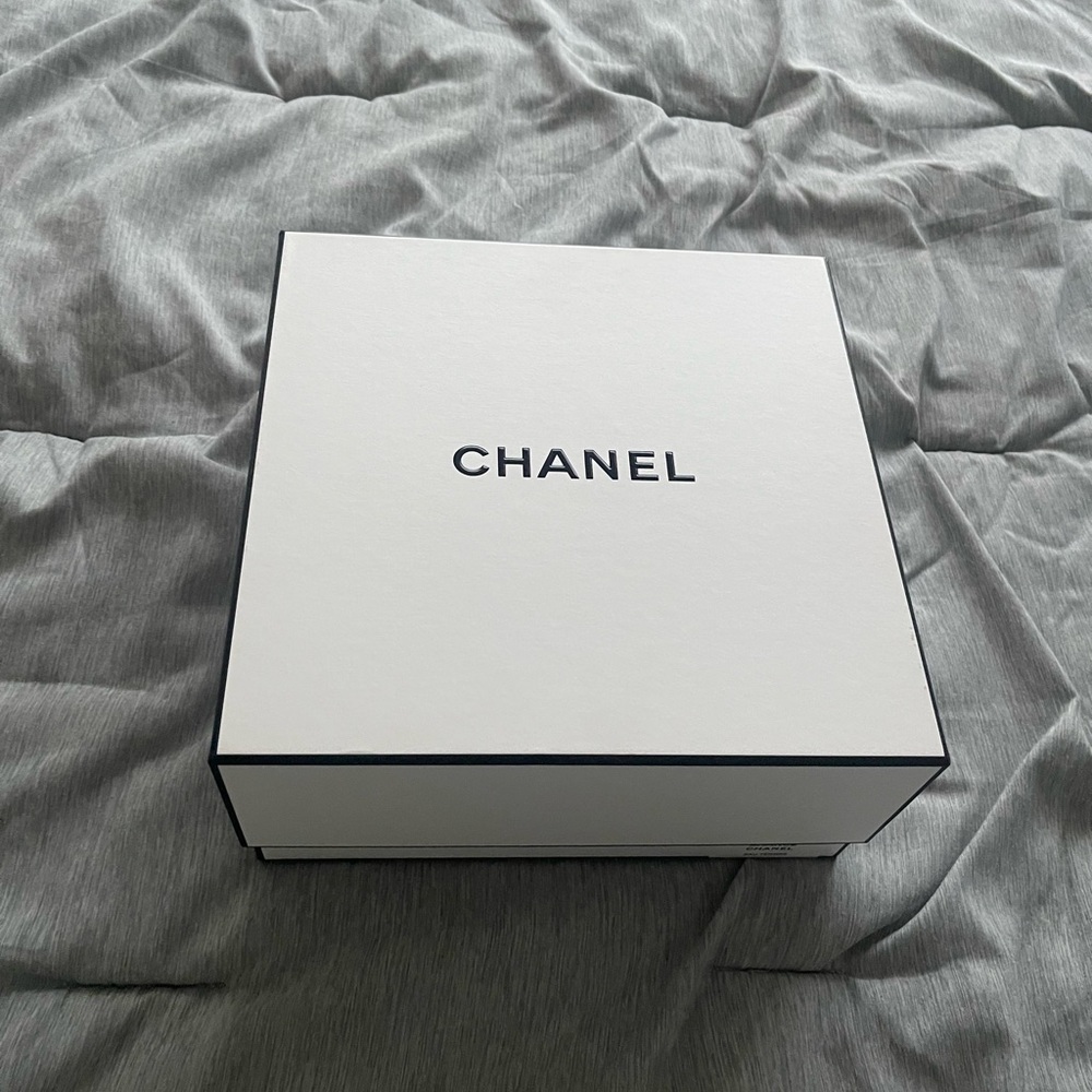 CHANEL Classic White Box with Black Trim